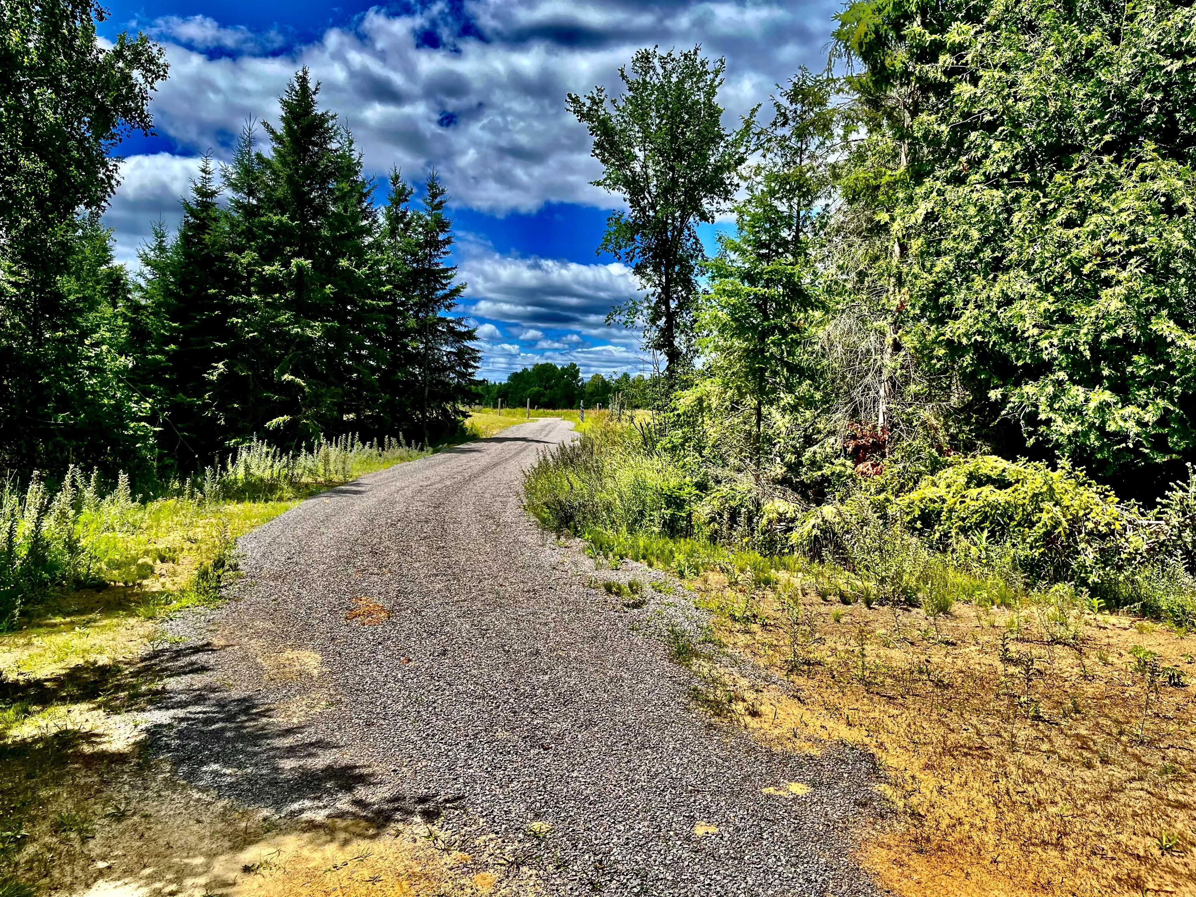 174 Budd RD, Bonnechere Valley, ON K0J 1T0