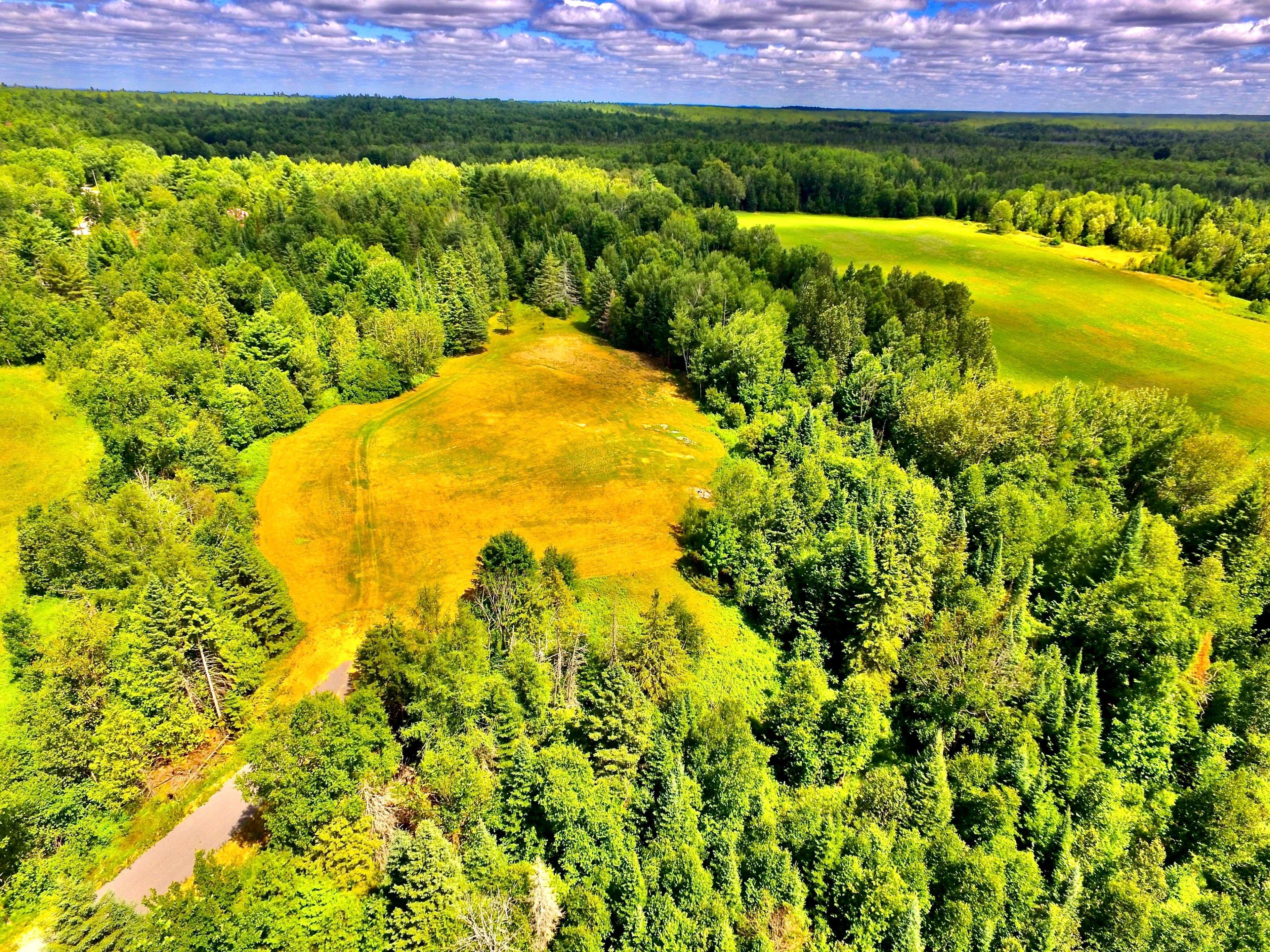 174 Budd RD, Bonnechere Valley, ON K0J 1T0