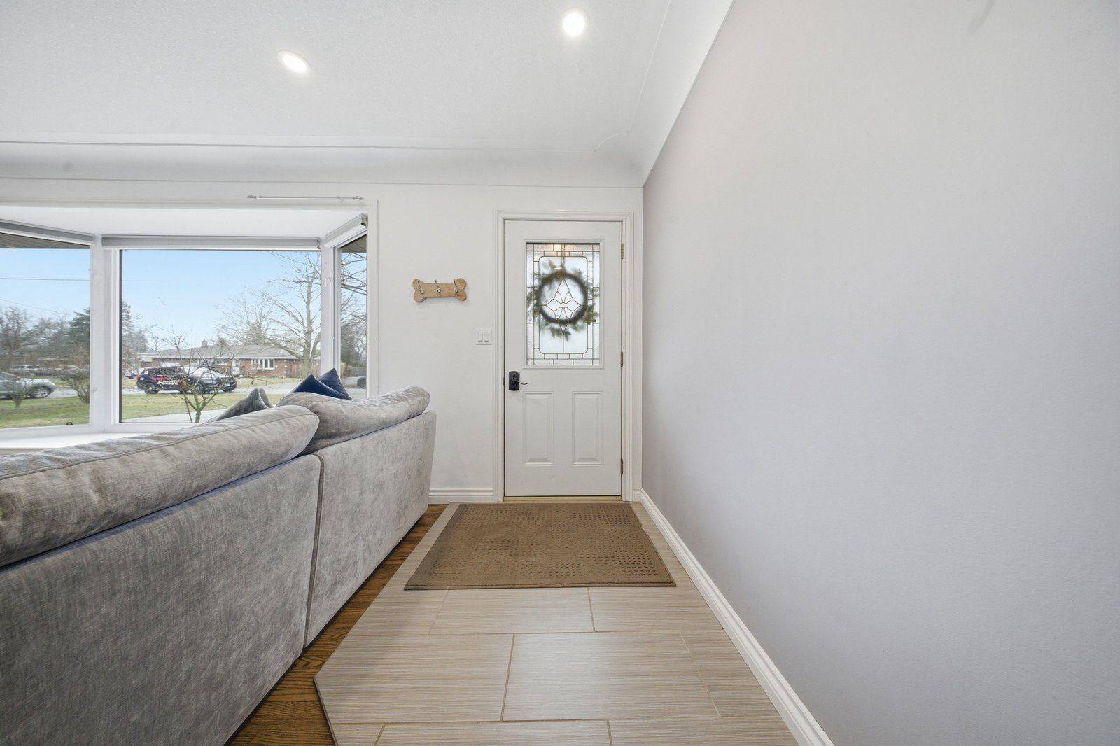 12 Stewart DR, Brant, ON N0E 1A0