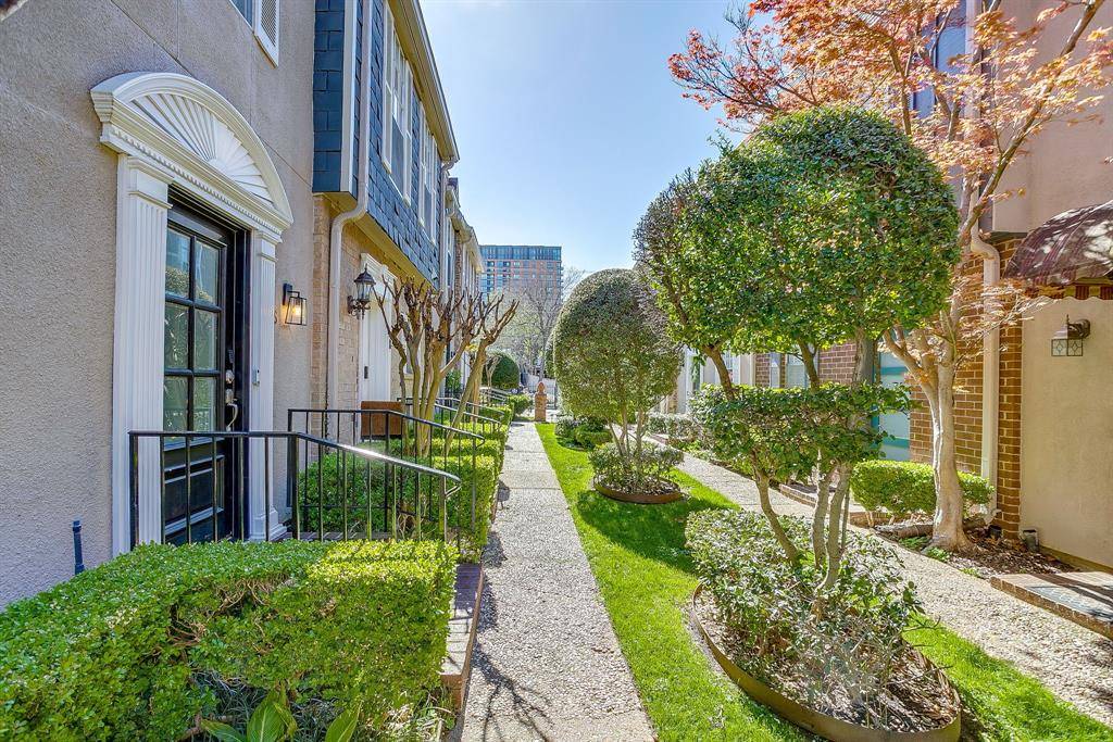 2727 Shelby Avenue #S, Dallas, TX 75219