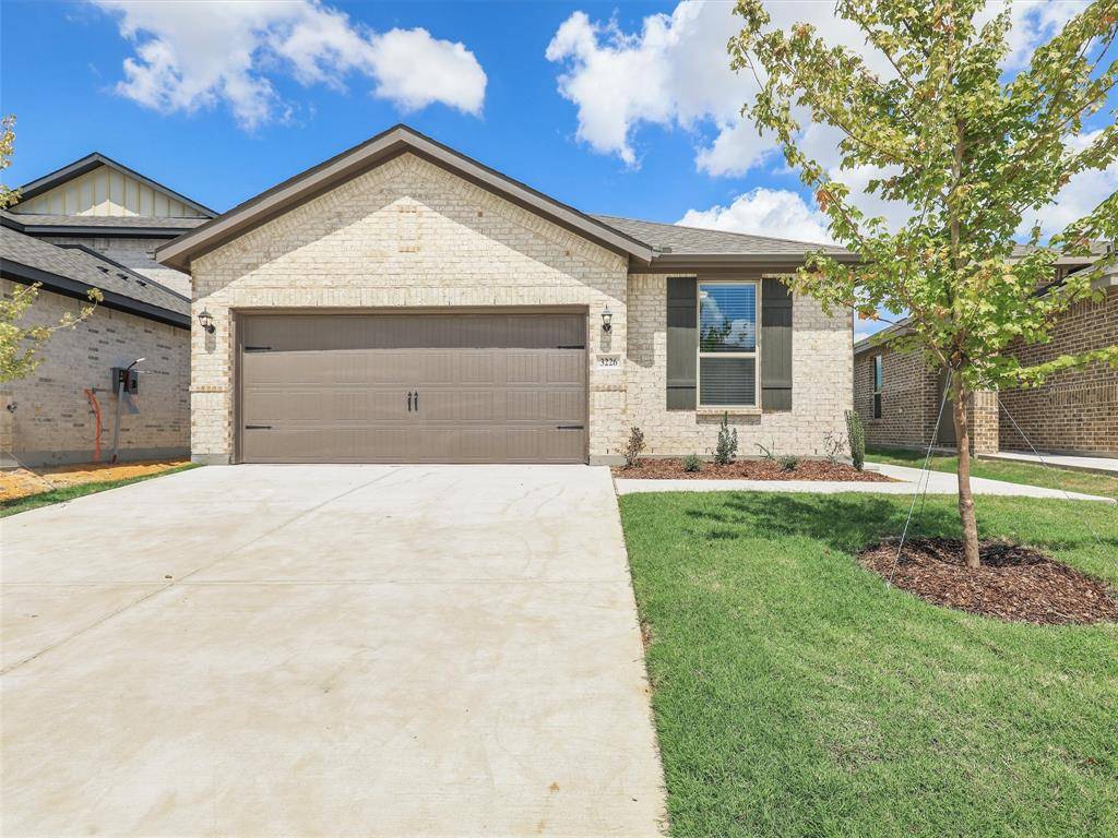 3226 Shortgrass Lane, Melissa, TX 75454