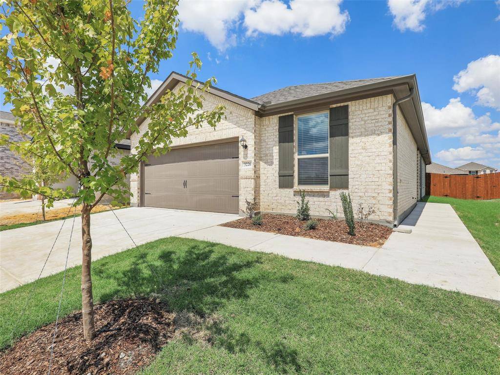 3226 Shortgrass Lane, Melissa, TX 75454