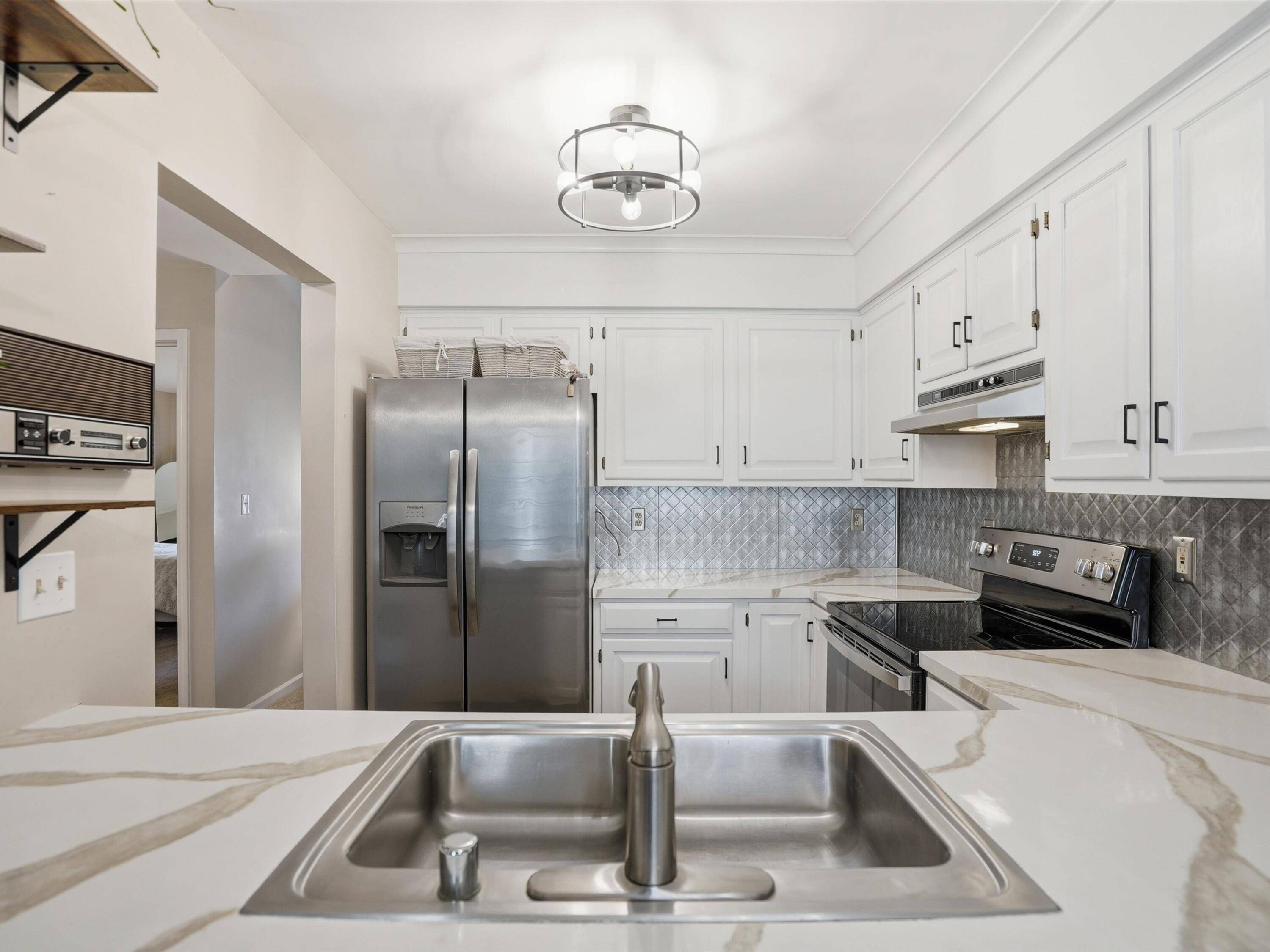 272 Whitlock ST, Saline City, MI 48176