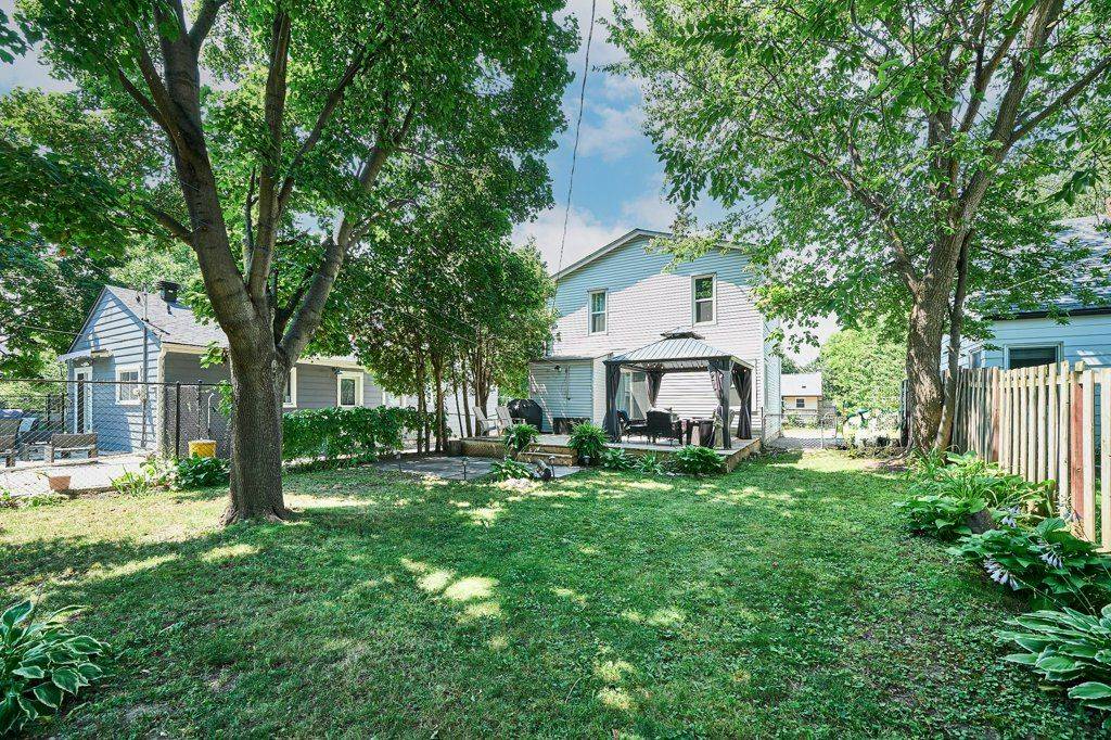 13 Windsor AVE, Ajax, ON L1S 2A8