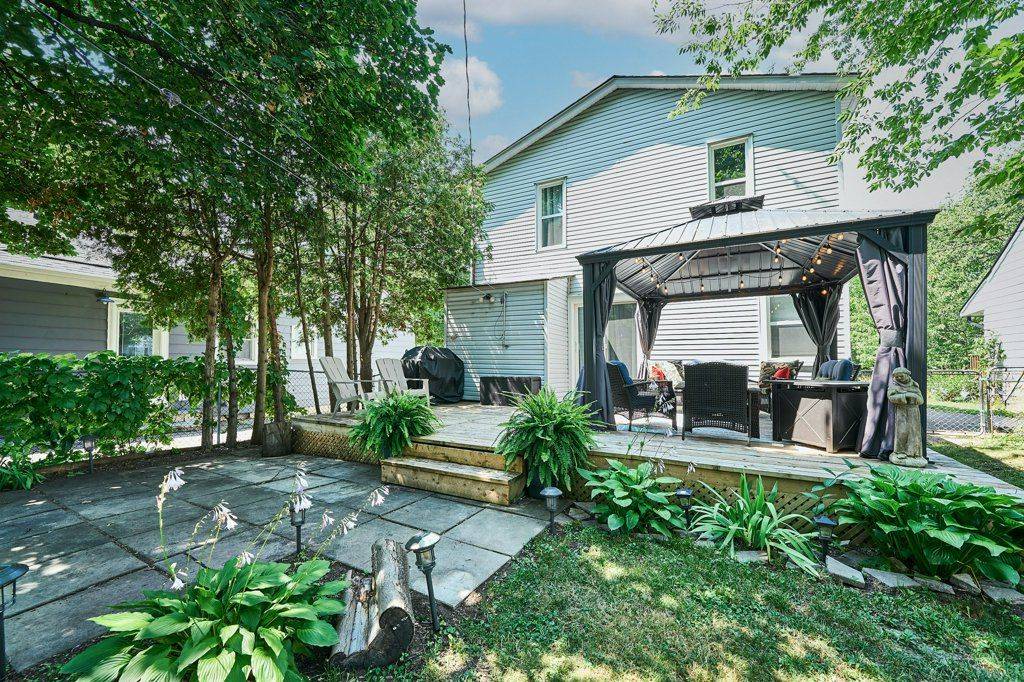 13 Windsor AVE, Ajax, ON L1S 2A8