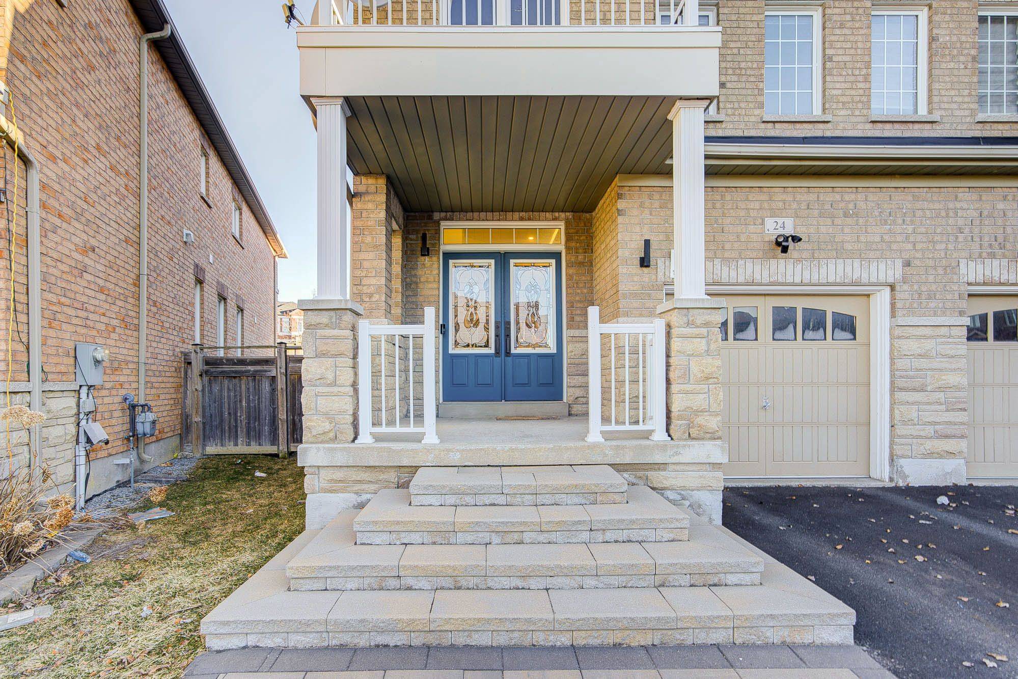 24 Haskett DR, Markham, ON L6B 0S9