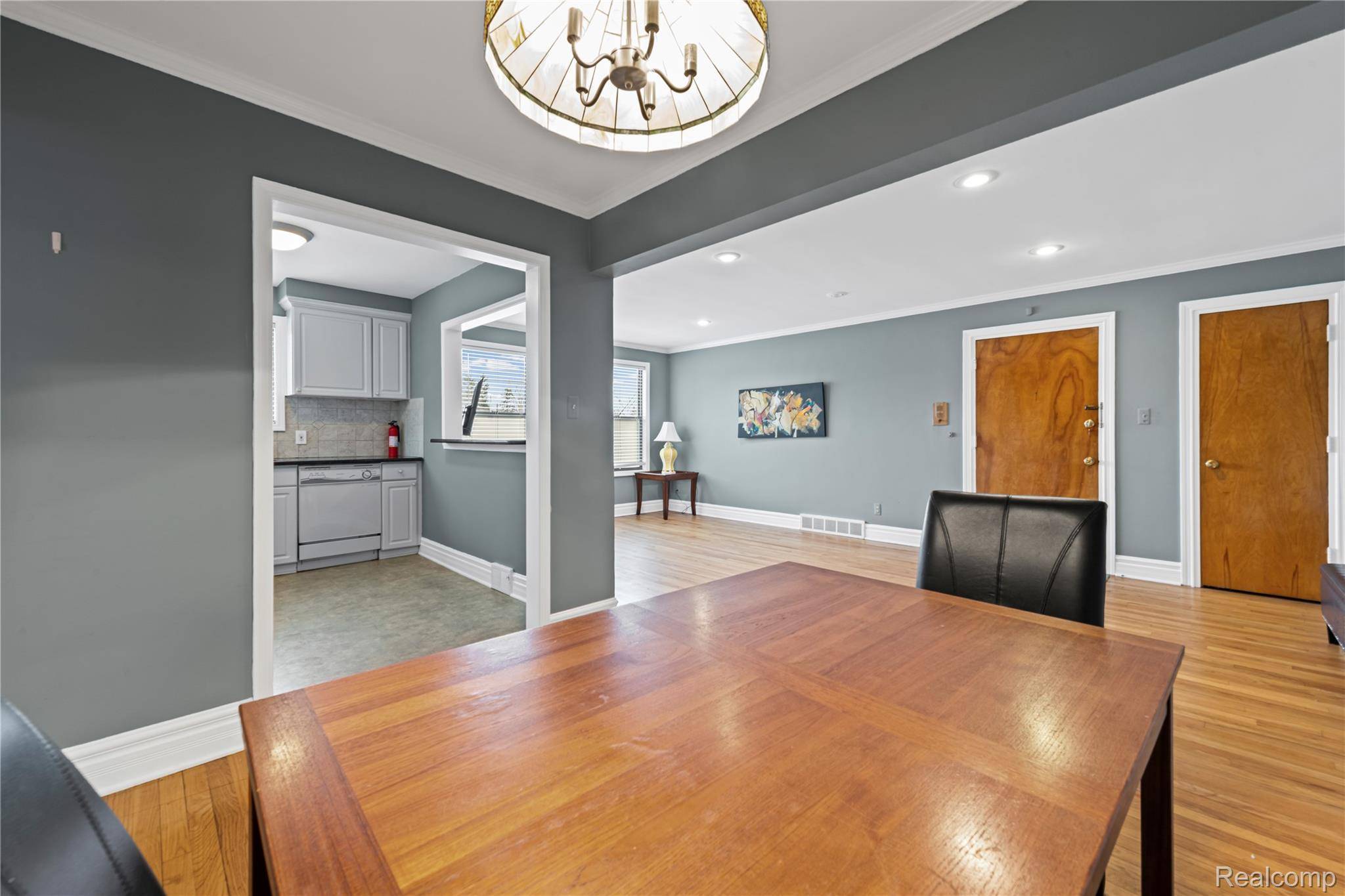 25777 Woodward AVE #204, Royal Oak, MI 48067