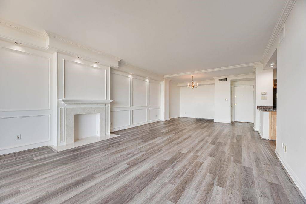 5200 Keller Springs Road #537, Dallas, TX 75248