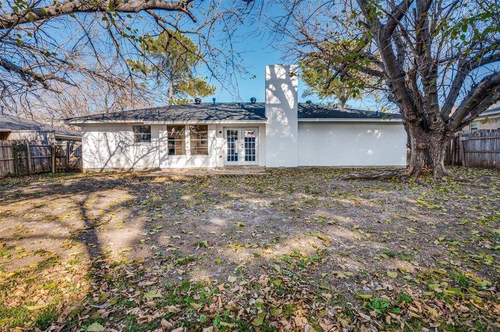 2102 E Timberview Lane, Arlington, TX 76014