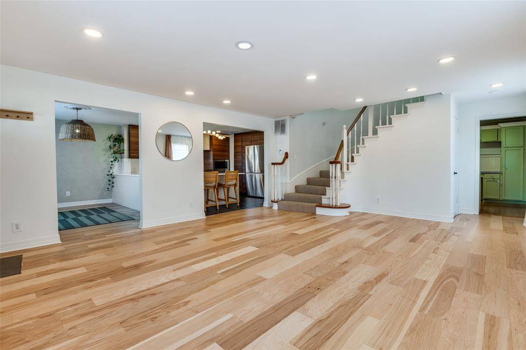 1112 Kings Highway, Dallas, TX 75208