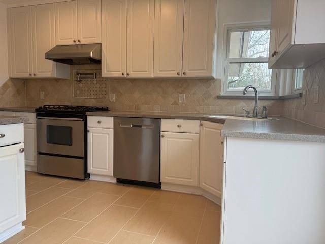 9933 Mixon Drive, Dallas, TX 75220