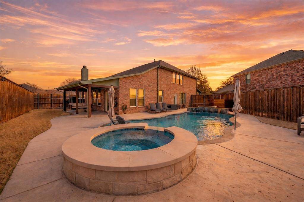 3905 Yarberry Court, Fort Worth, TX 76262