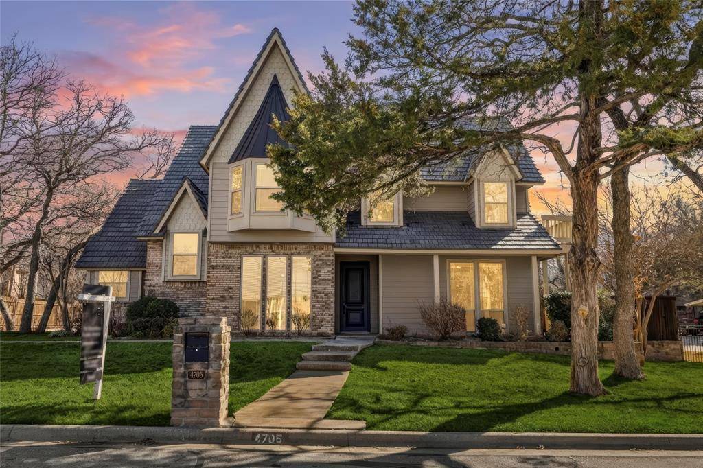 4705 Villa Vera Drive, Arlington, TX 76017