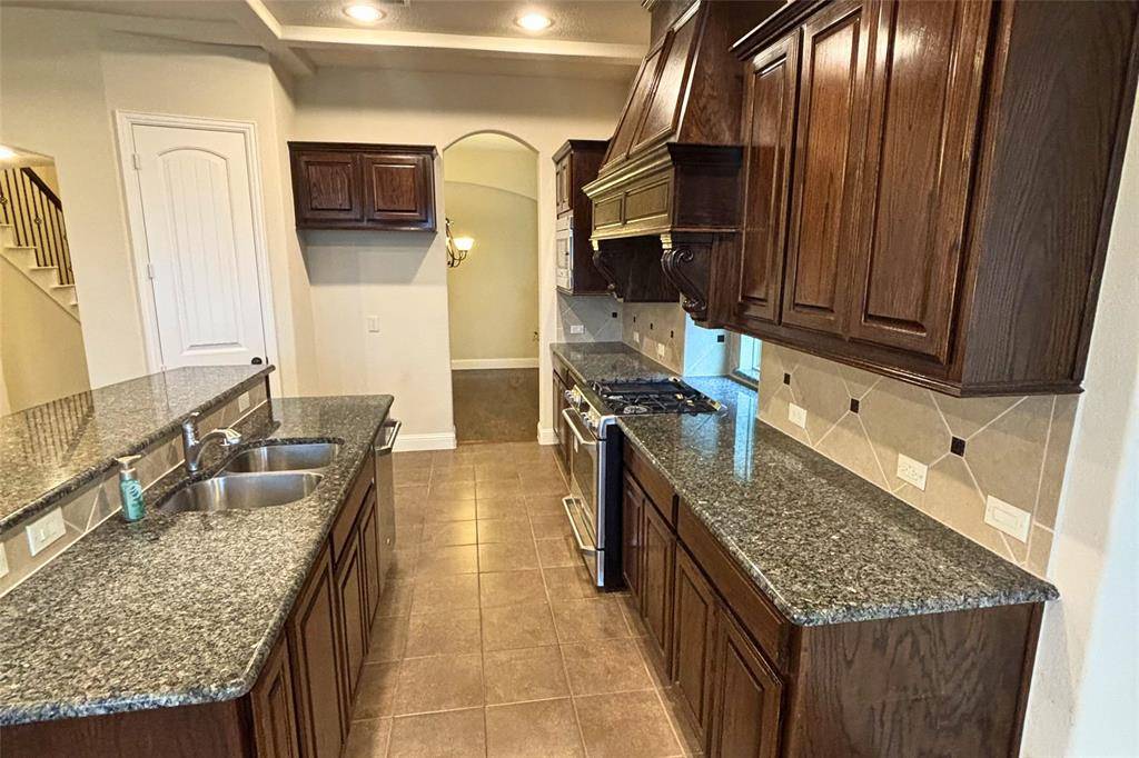 5547 Lightfoot Lane, Frisco, TX 75036