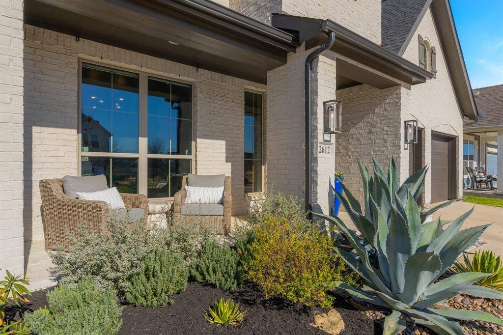 2612 Lazy Dog Lane, Northlake, TX 76247