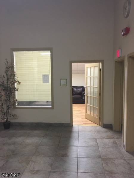 170 Kinnelon Rd-Unit 19/19A, Kinnelon Boro, NJ 07405