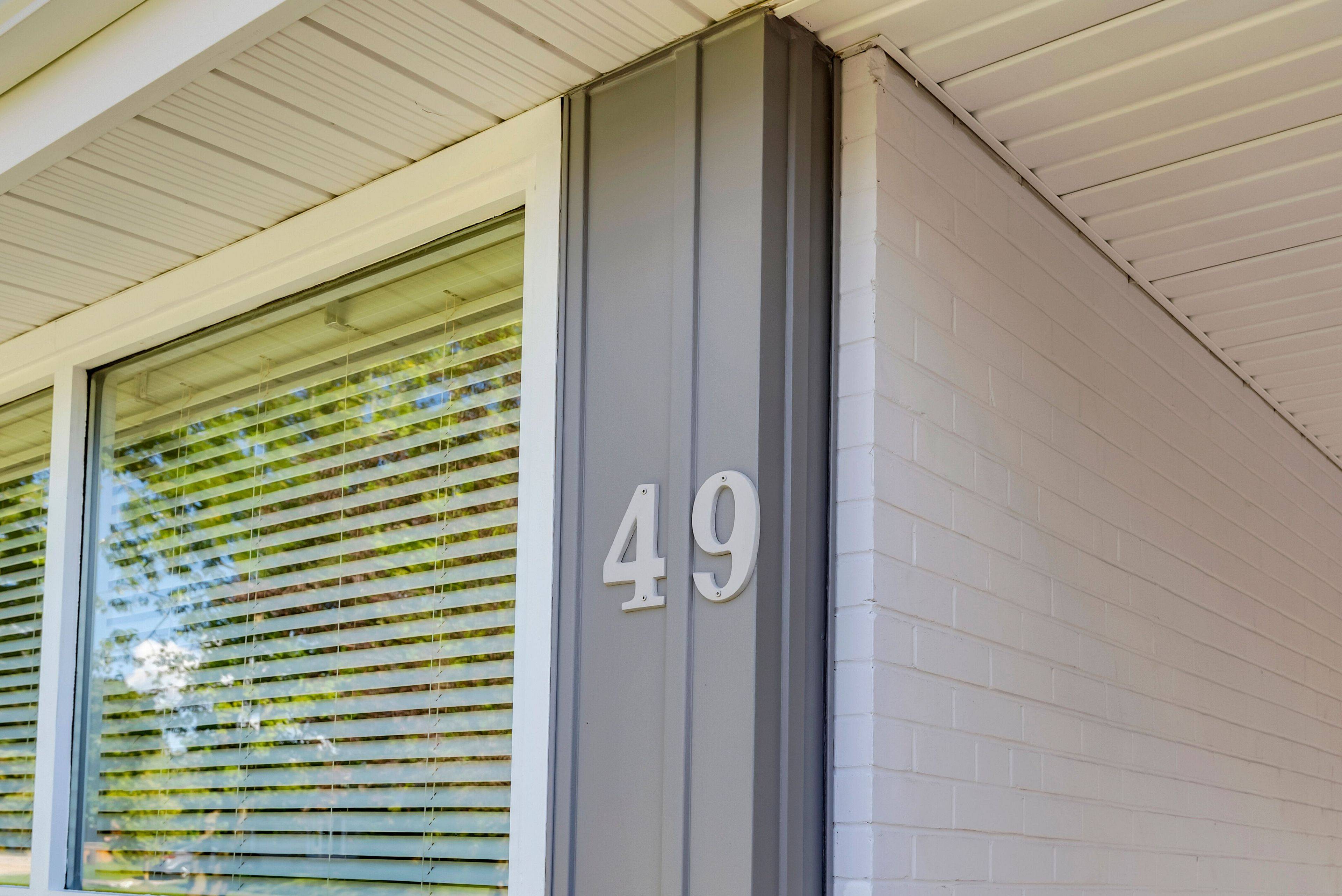 49 Harper RD, Brampton, ON L6W 2W7