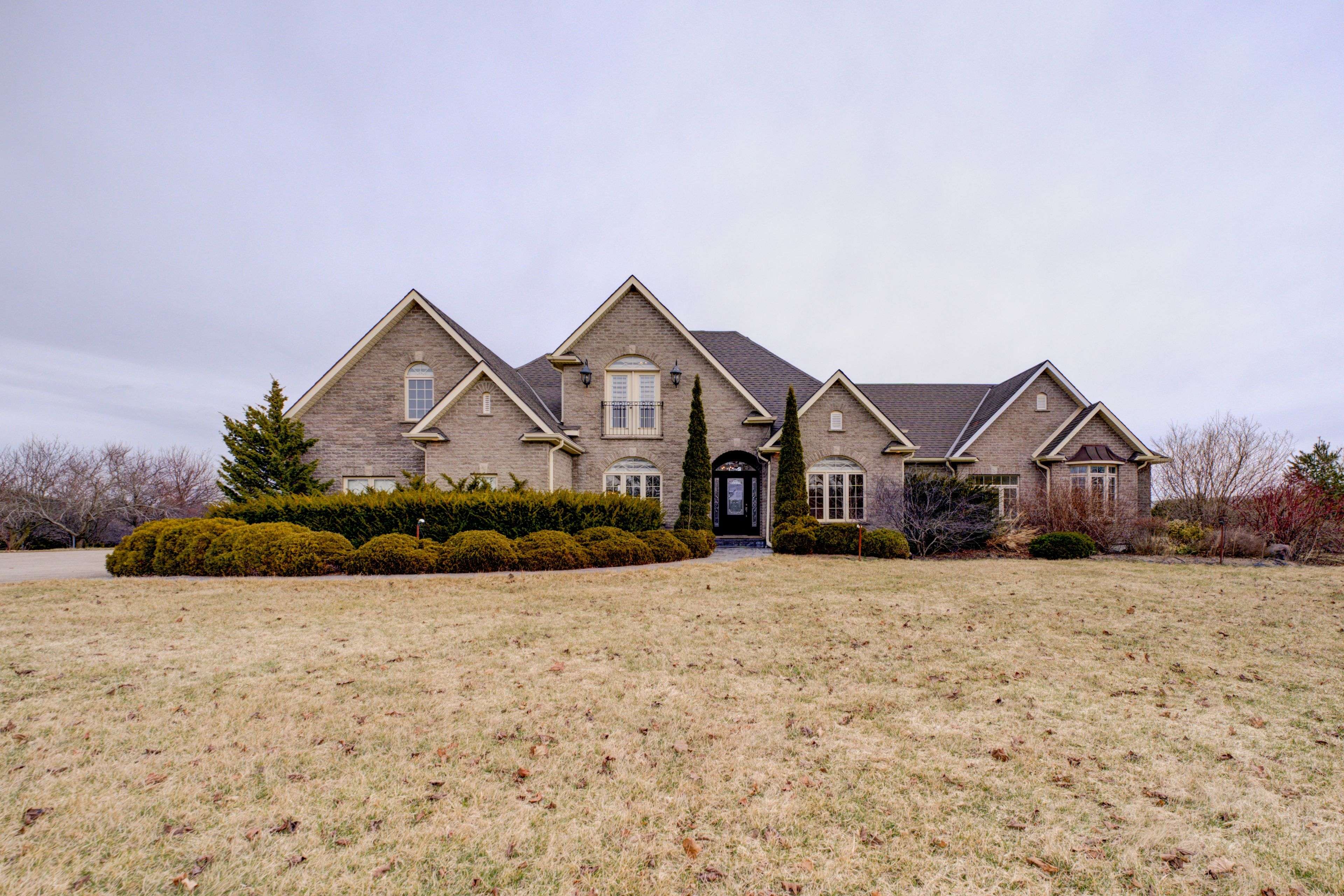 214 Maple AVE S, Brant, ON N0E 1A0