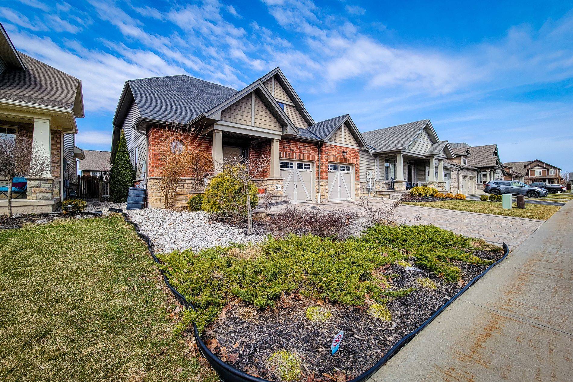 96 Anastasia BLVD, West Lincoln, ON L0R 2A0