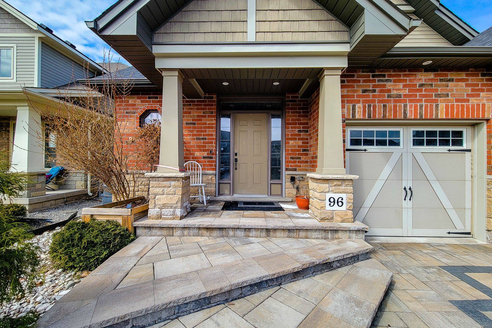 96 Anastasia BLVD, West Lincoln, ON L0R 2A0