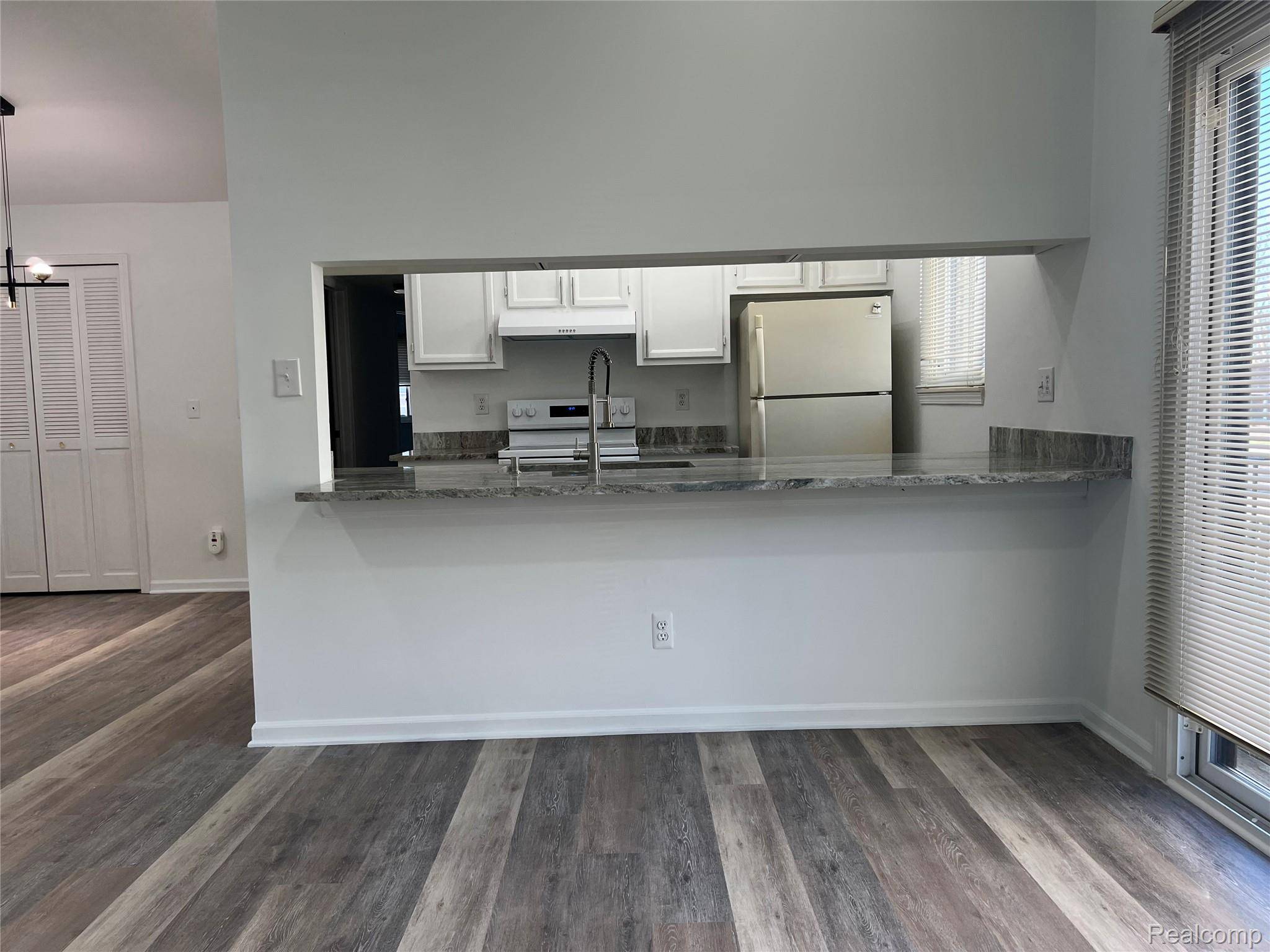 38539 Wellington DR #19, Clinton Charter Township, MI 48036