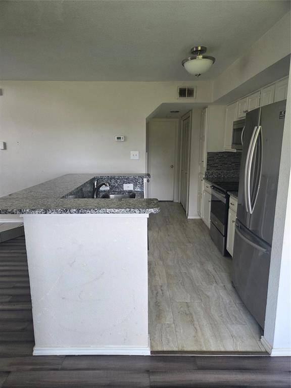 1704 Baird Farm Circle #4209, Arlington, TX 76006