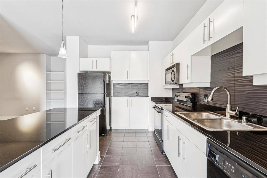 4414 Cedar Springs Road #206, Dallas, TX 75219