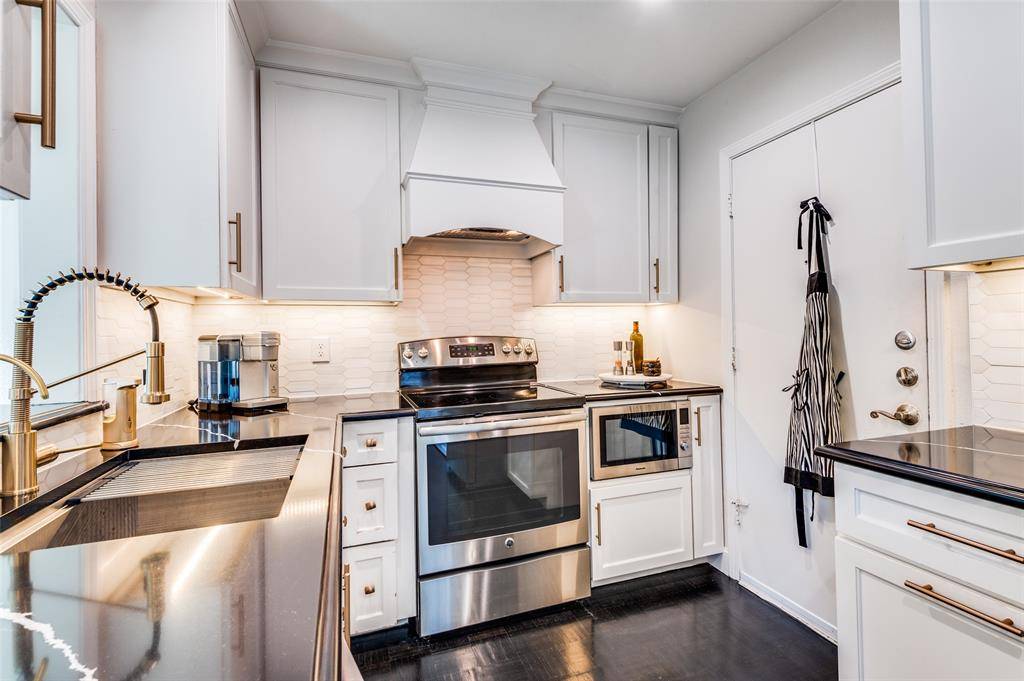 4112 Shadow Gables Drive, Dallas, TX 75287