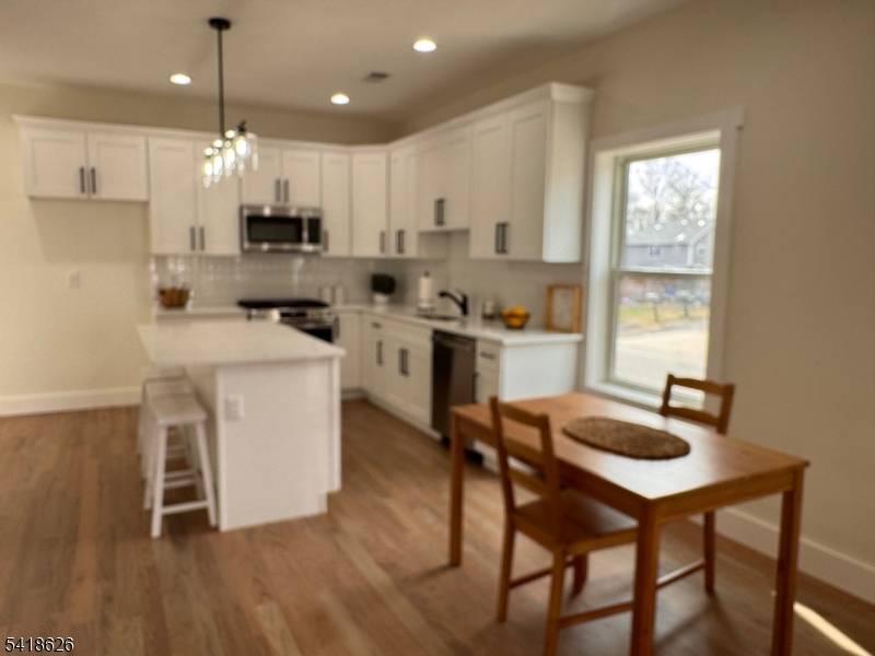 2 Fairview Ave, Somerville Boro, NJ 08876