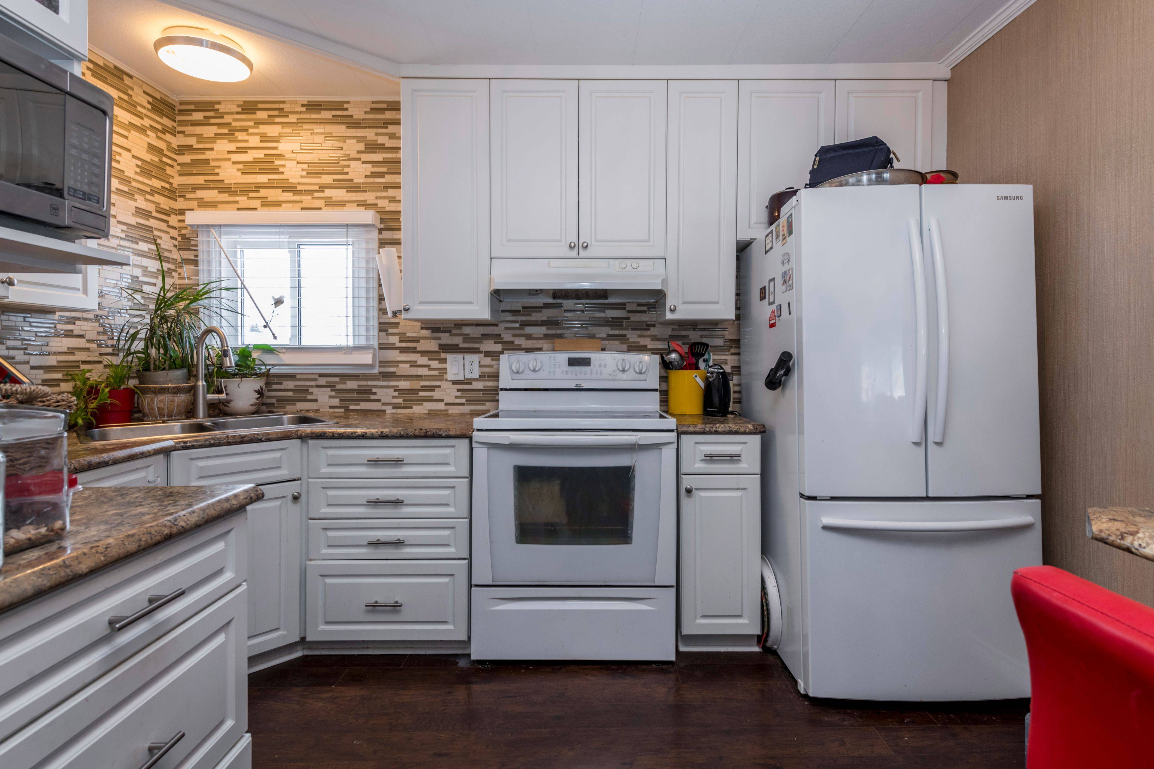 32 Cameron DR, Oro-medonte, ON L0L 1T0