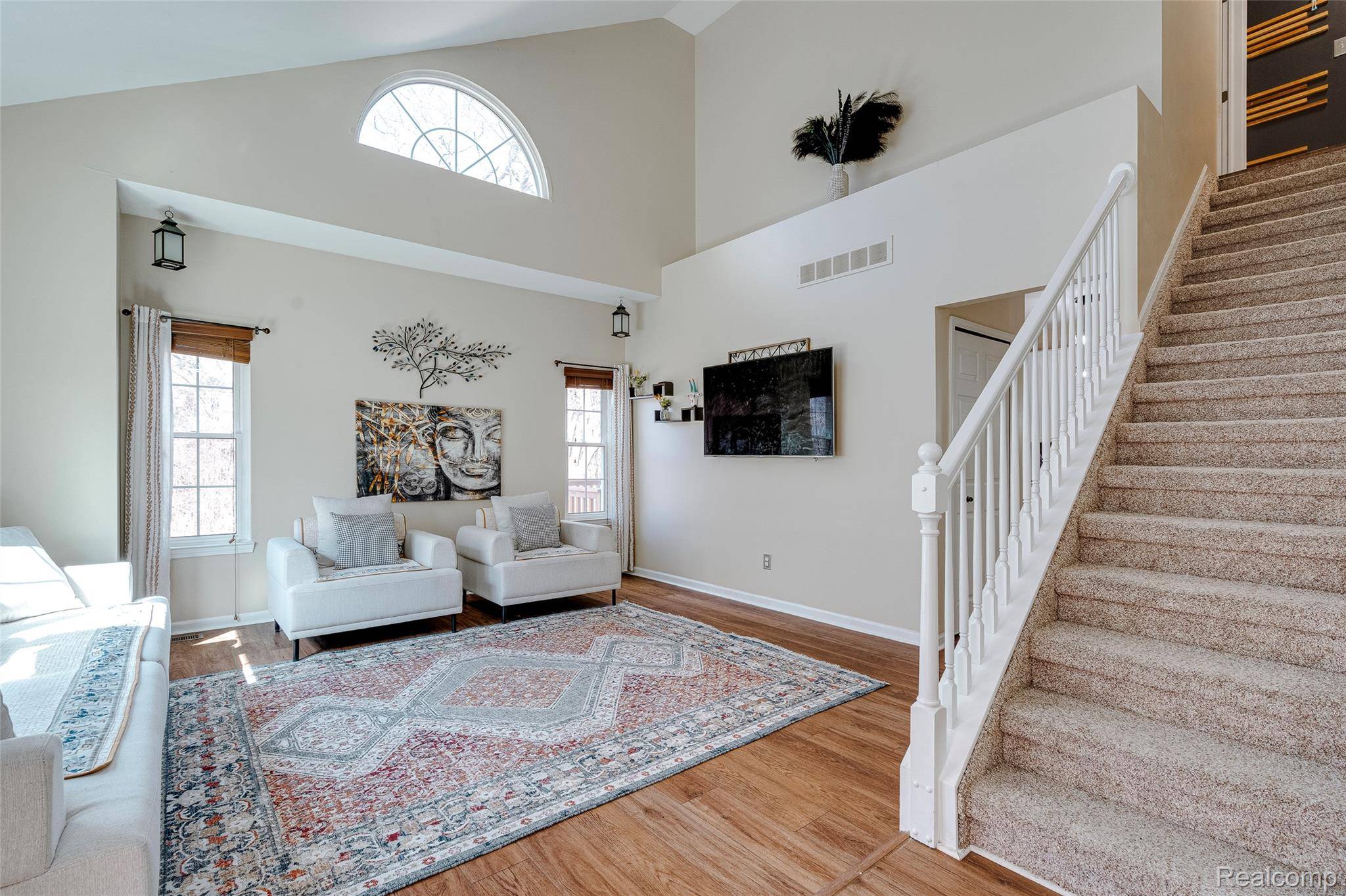 38302 Saratoga CIR, Farmington Hills, MI 48331