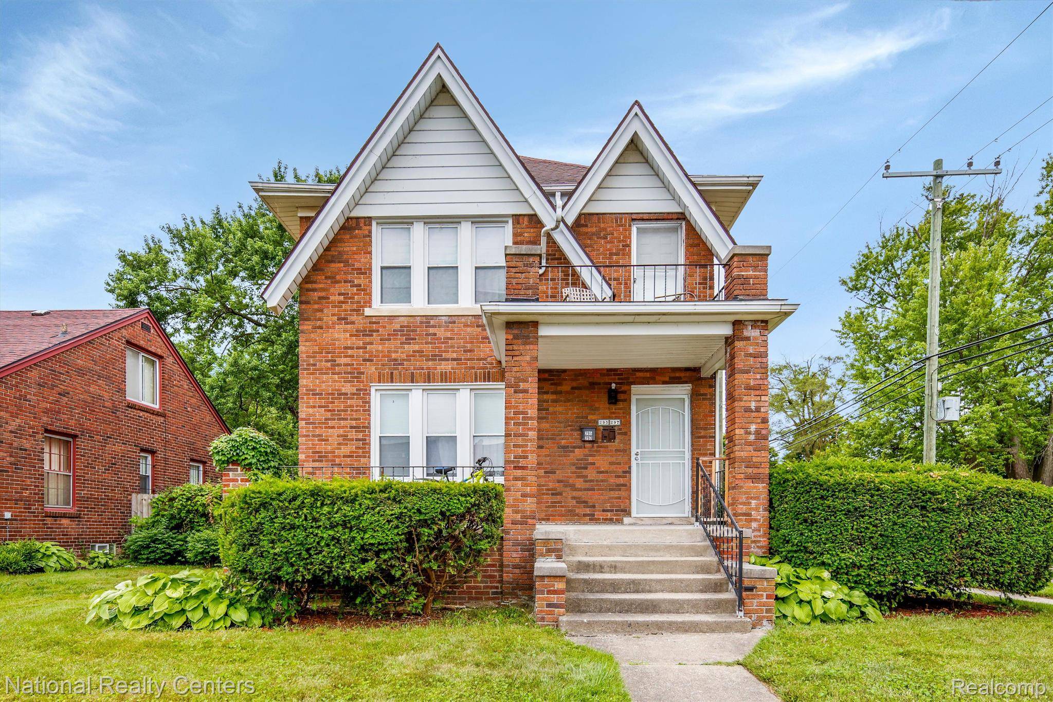 295 Eastlawn ST, Detroit, MI 48215