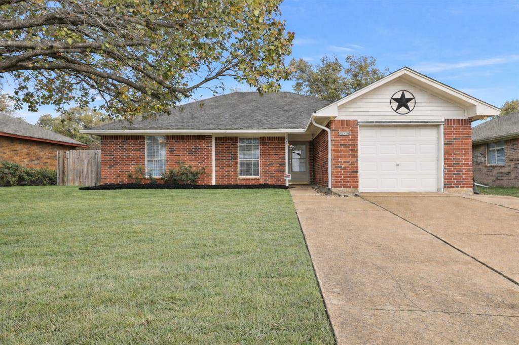 824 Brookhaven Drive, Royse City, TX 75189