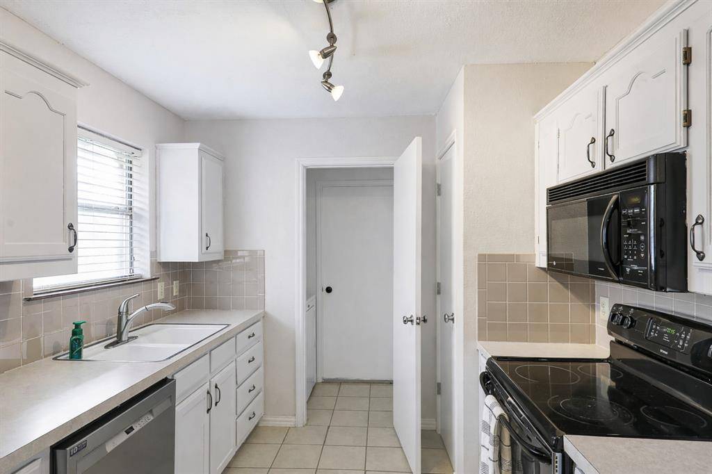 824 Brookhaven Drive, Royse City, TX 75189