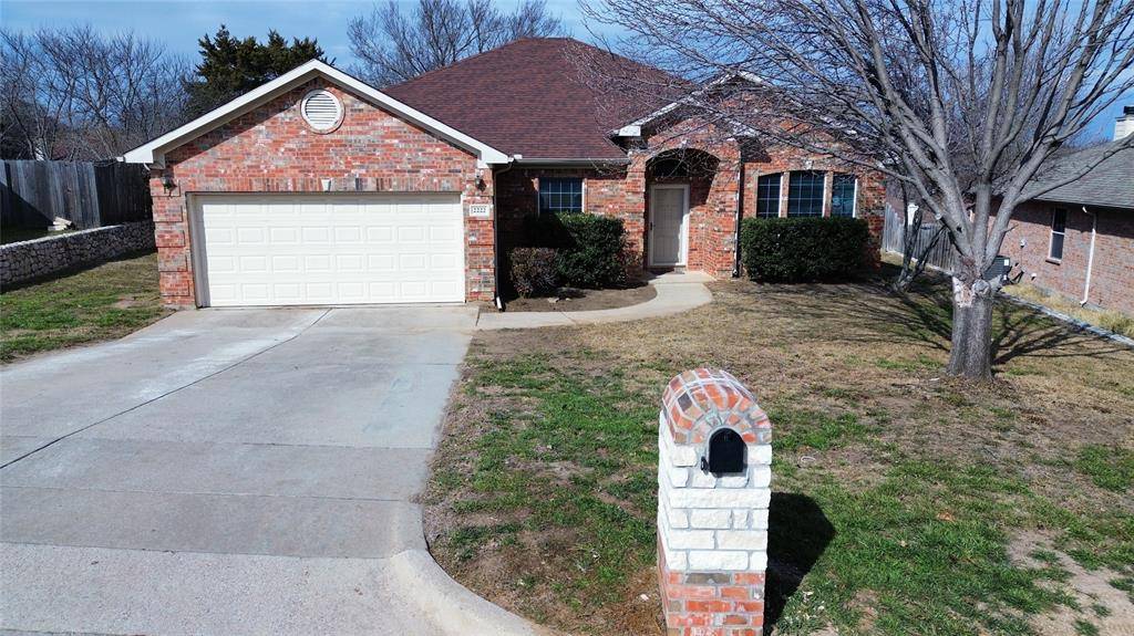 2222 Creek Side Drive, Weatherford, TX 76087