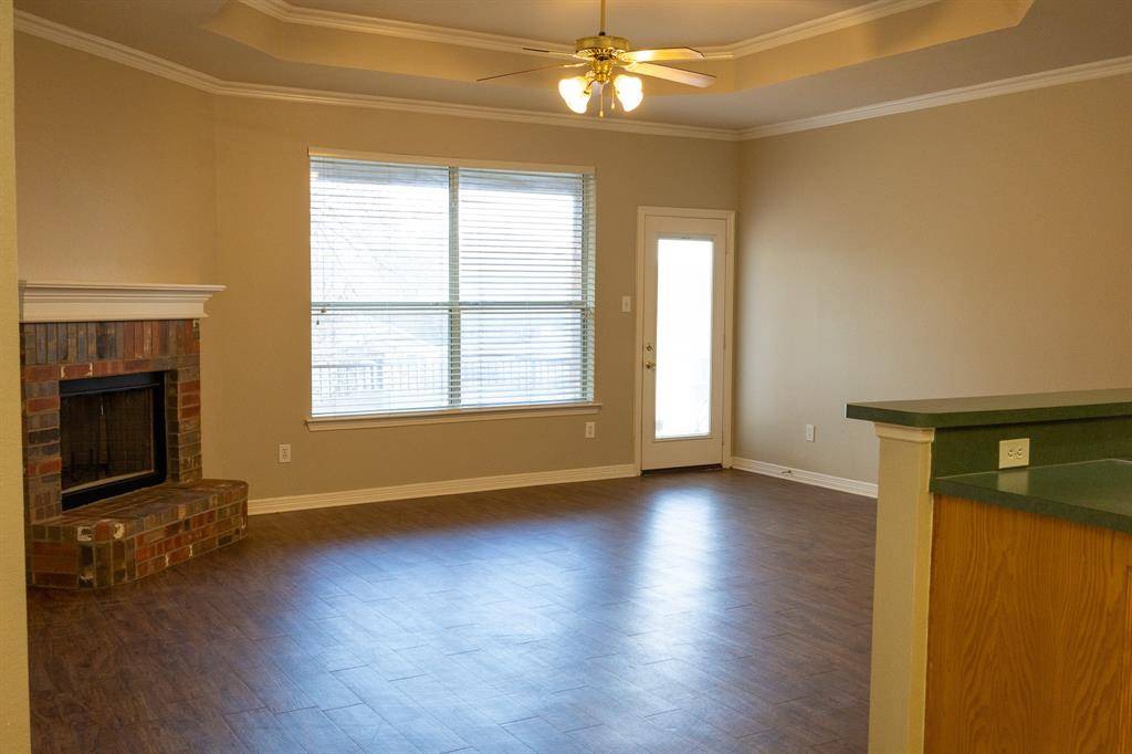 2222 Creek Side Drive, Weatherford, TX 76087