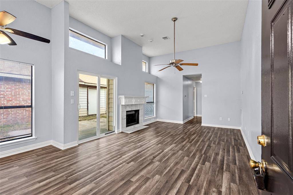 2540 Winter Oak Street, Dallas, TX 75227