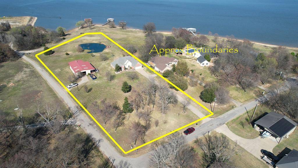 125 Rs County Road 3379, Emory, TX 75440