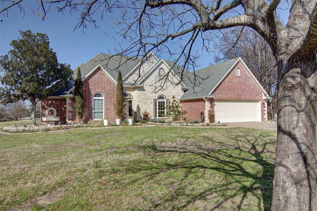 125 Rs County Road 3379, Emory, TX 75440