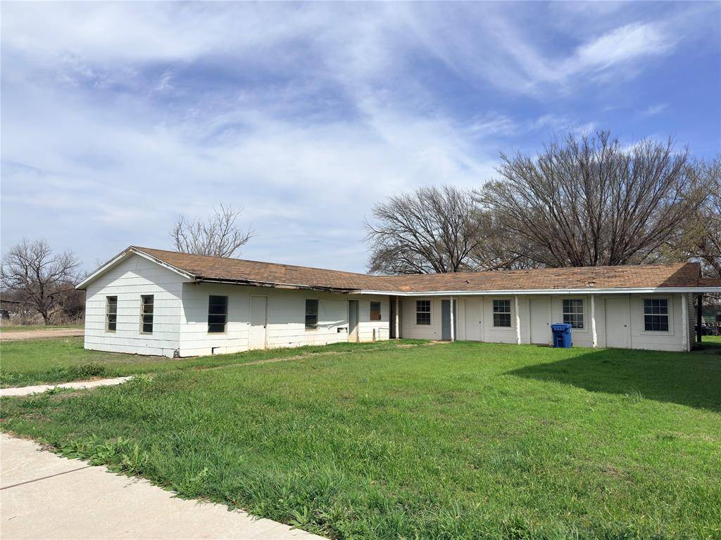 600 N Breckenridge Avenue, Breckenridge, TX 76424