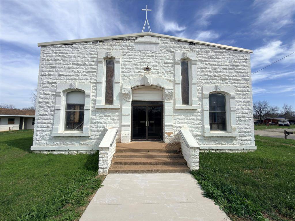 600 N Breckenridge Avenue, Breckenridge, TX 76424