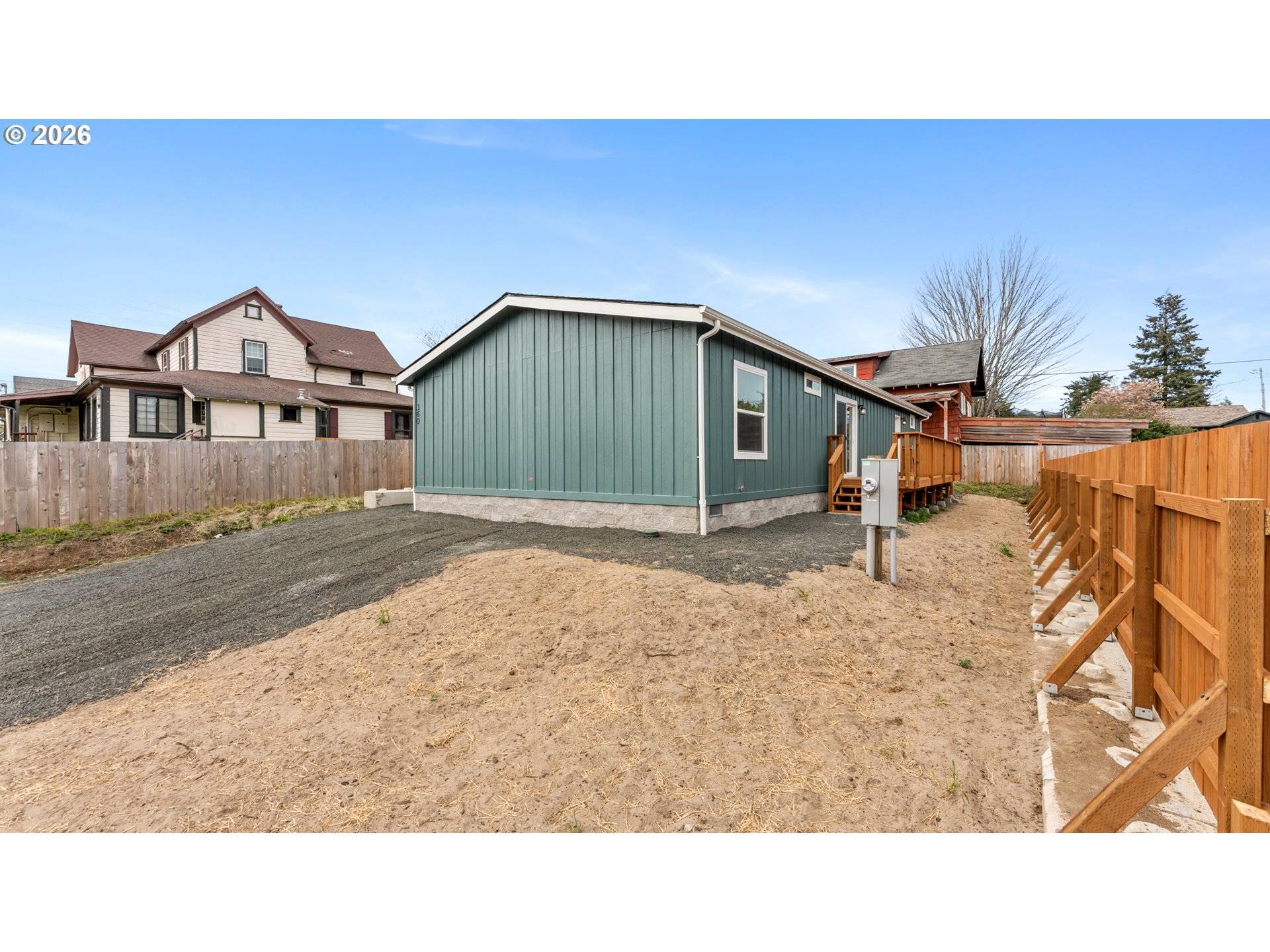 360 E 6TH ST E, Coquille, OR 97423