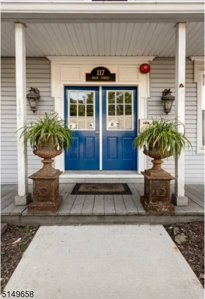 117 Main St #5, Andover Boro, NJ 07821