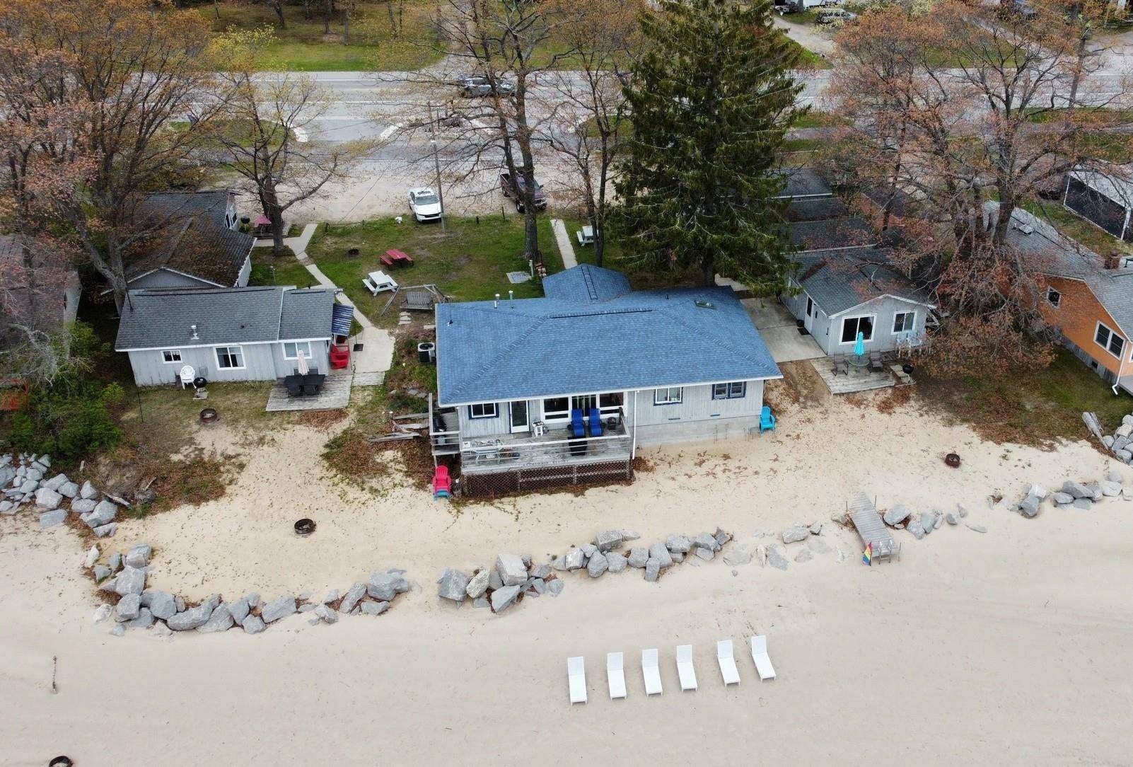 3164 N US-23, Au Sable Twp, MI 48750