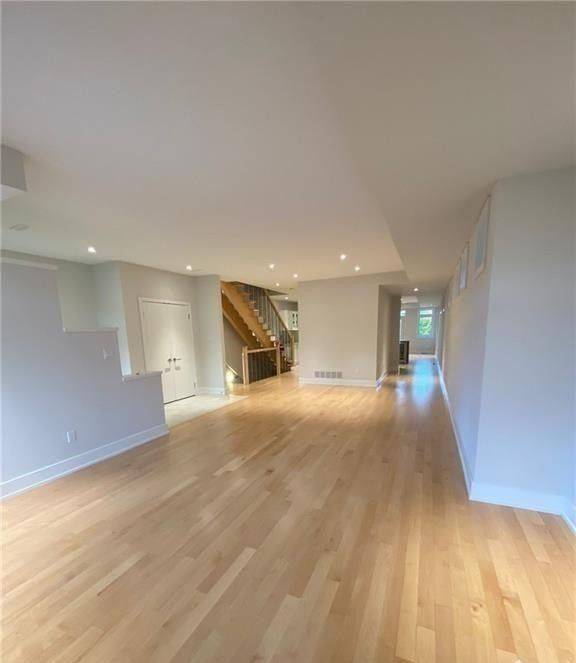 289 Kirchoffer AVE, Carlingwood - Westboro And Area, ON K2A 1Y1