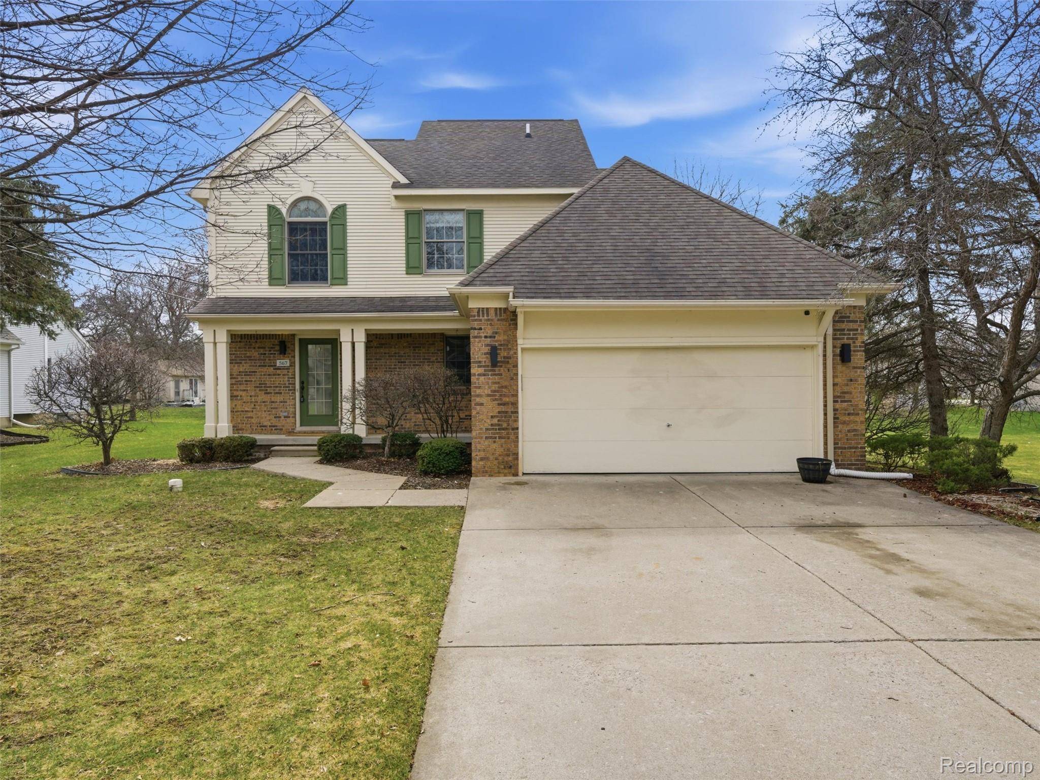 567 Greens Way BLVD, Lapeer, MI 48446