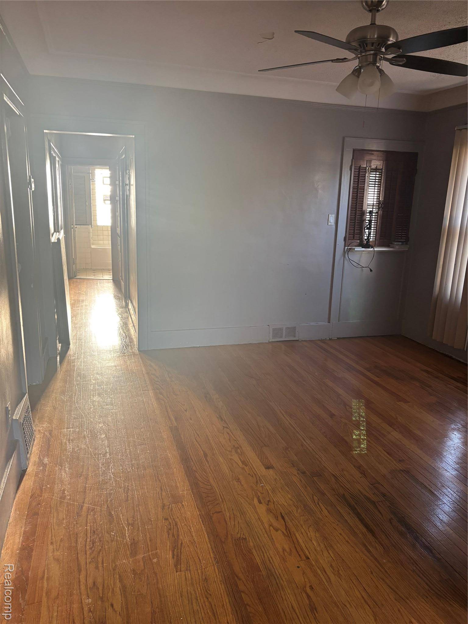 405 Newport ST, Detroit, MI 48215