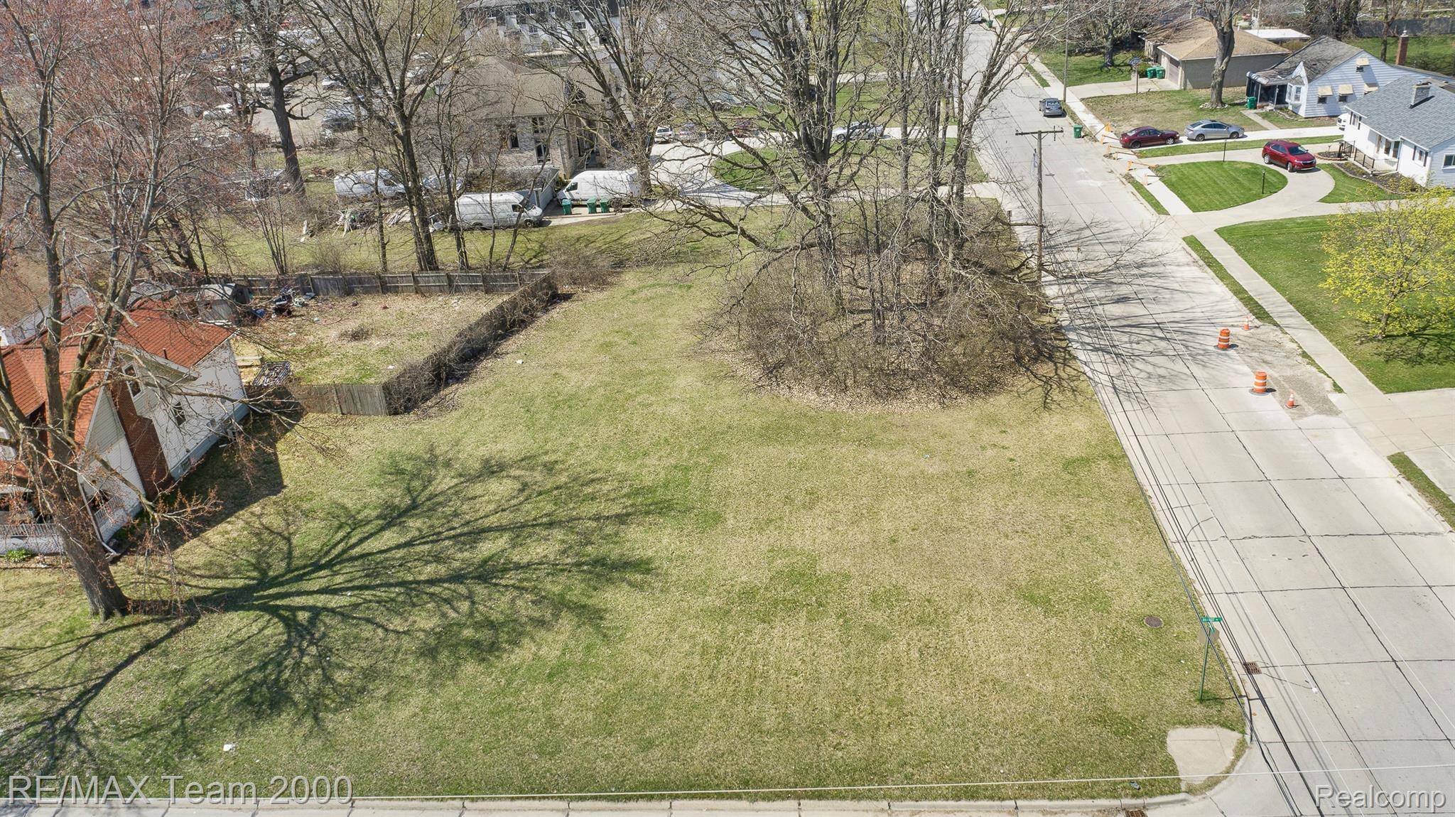 5689 BRANDT ST, Garden City, MI 48135