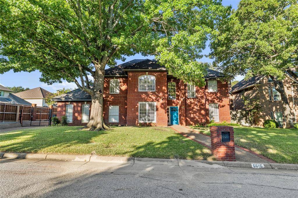 6616 Nantucket Lane, Arlington, TX 76001