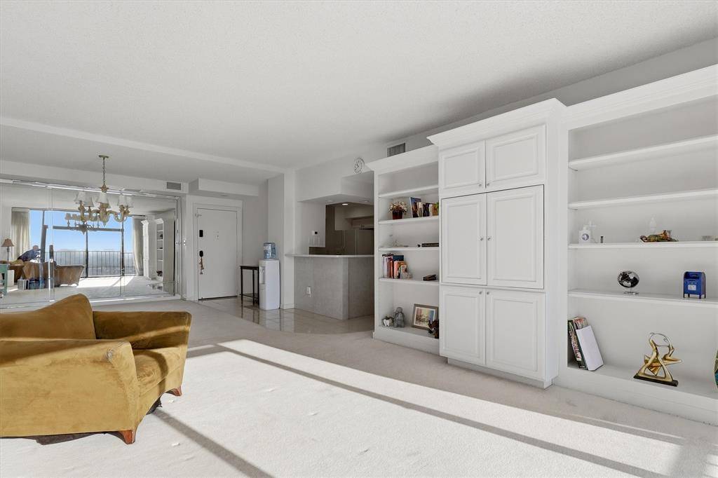 5200 Keller Springs Road #1315, Dallas, TX 75248